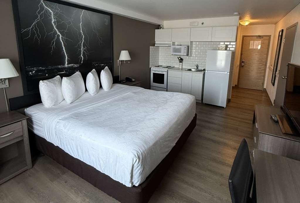 Super 8 By Wyndham