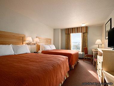 Super 8 By Wyndham Hotel Dawson Creek