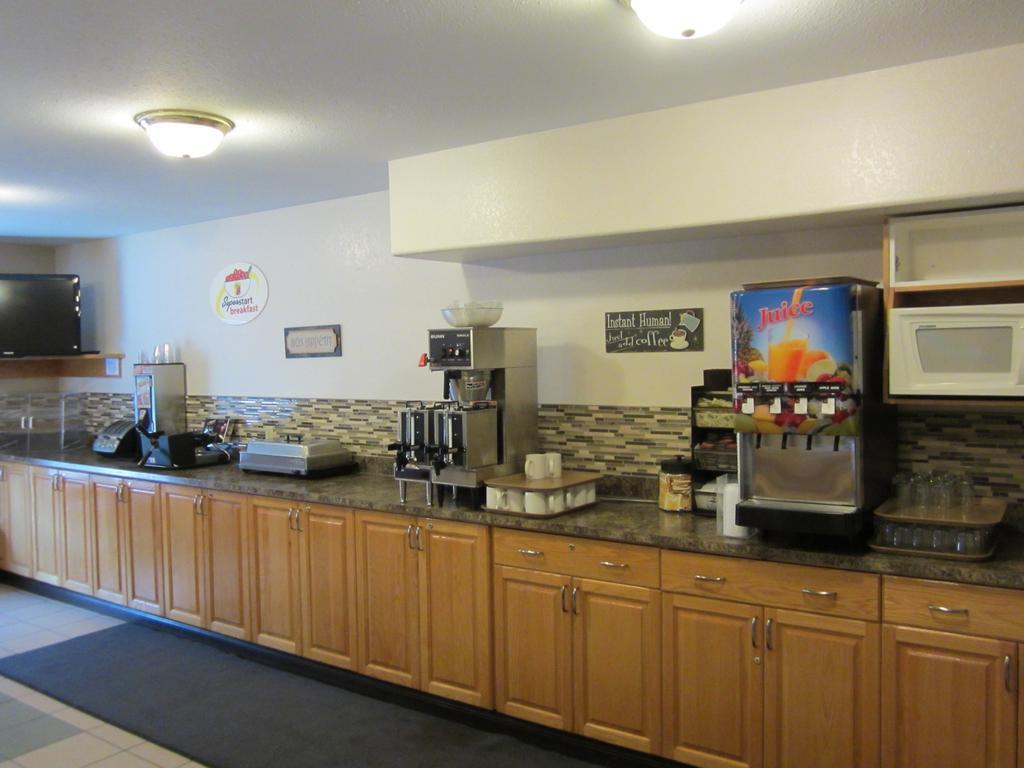 Super 8 By Wyndham 3* Dawson Creek